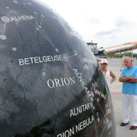 Že by reklama pro Betelgeueze tech.?