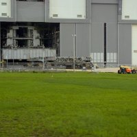 VAB - jsou vidět motory raketoplánu