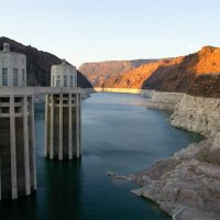 Největší přehrada své doby pohled na jezero Lake Mead
