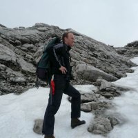 O cestě se už moc hovořit nedá, stoupání je o něco prudší než včera.