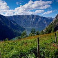 Pohled od farmy Kjeåsen