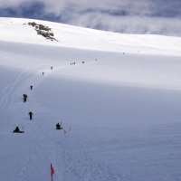 Trochu Václavák, hodně lidí čekalo na počasí.