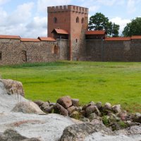 Pevnost v blízké vesnici Medininkai