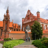 Kostel sv. Anny a sv. Františka