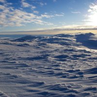 V dálce Ridnitsohkka (1 317 m - druhá nejvyšší finská hora)