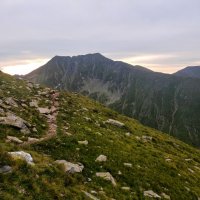 Horizont v dáli - vlevo Vista Mare a vpravo Moldoveanu