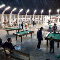 Je libo pool nebo ping pong.